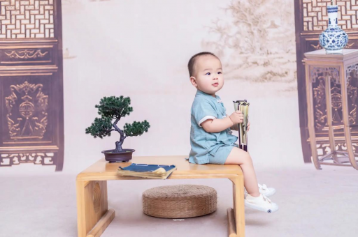 大悟孕妇肚子上的黑线